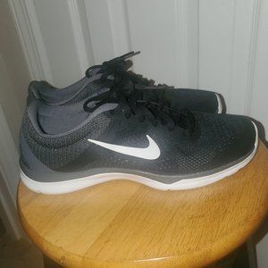 Nike Shoes for Women